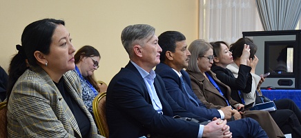 «Институализация және архивтерді тиімді басқару» дөңгелек үстелі фото галереи 7
